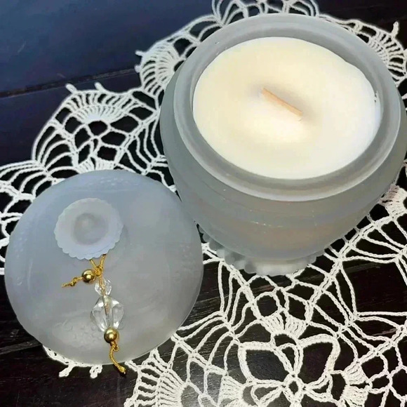 Hand Poured Soy Candle Using Upcycled Vintage Glasssware “Winter” - Picture 4 of 8